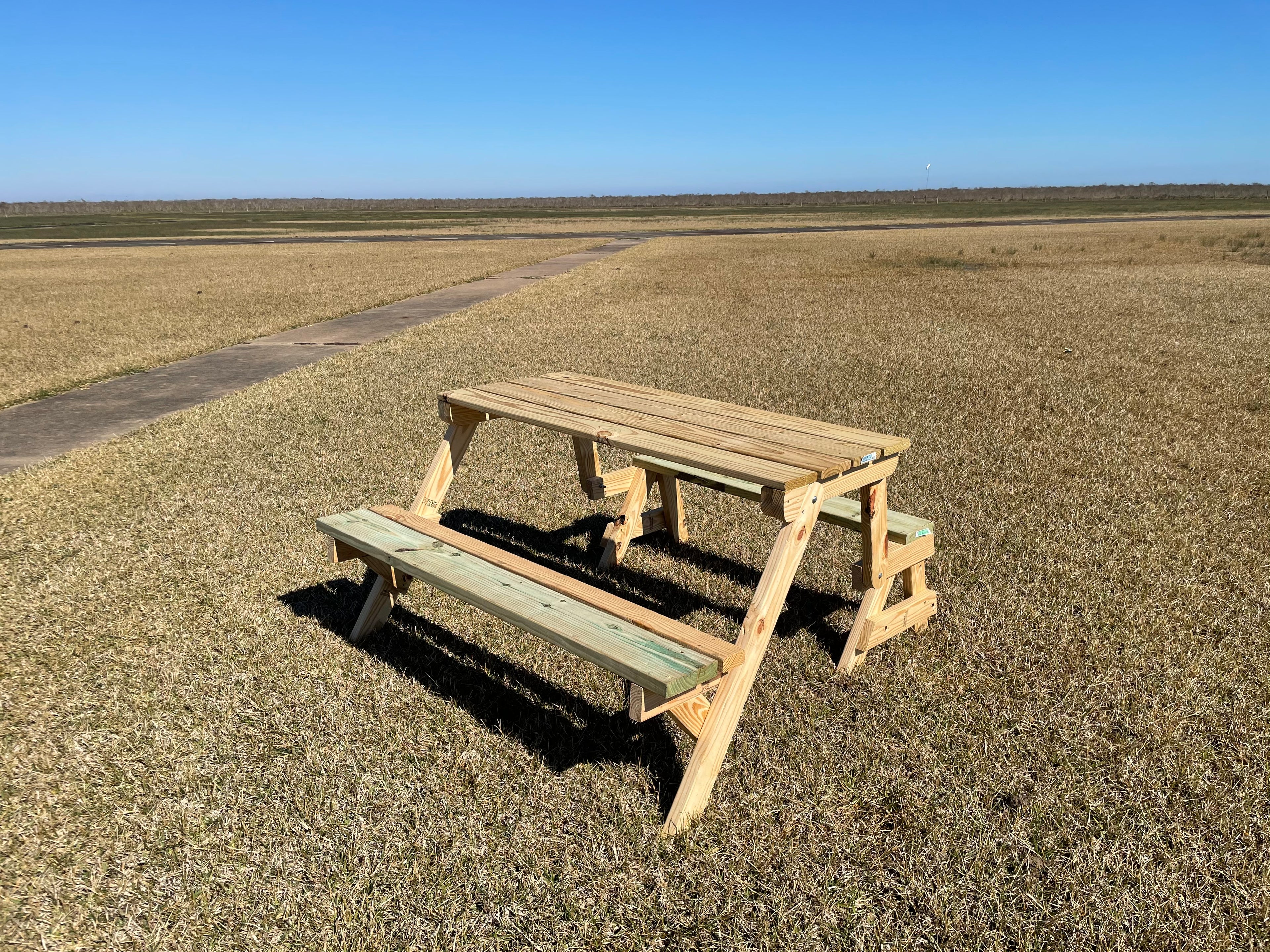 Transforming Bench to Table