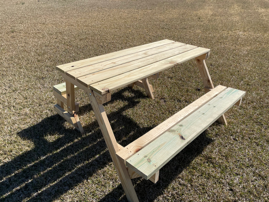 Transforming Bench to Table