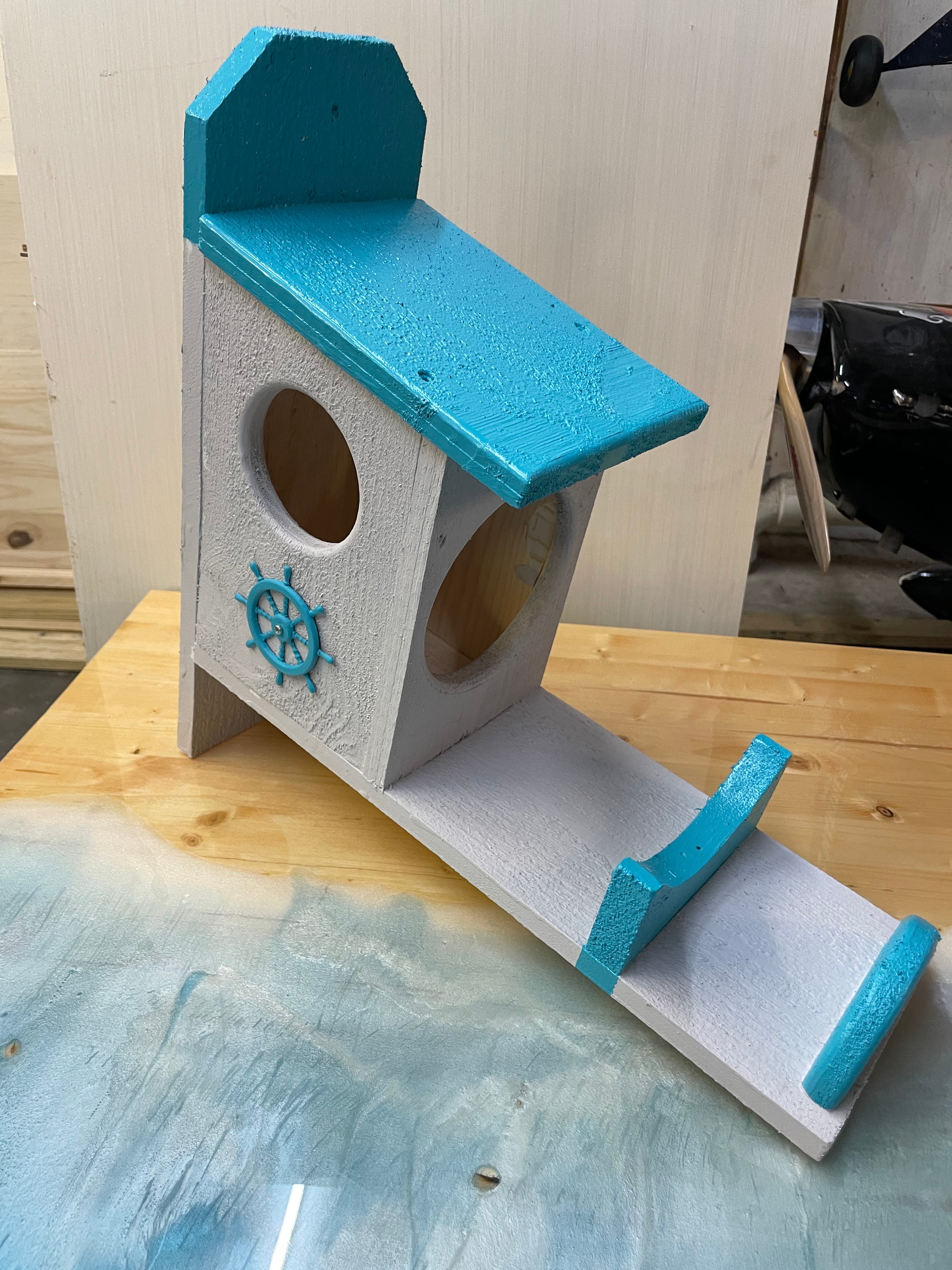 Squirrel Feeder